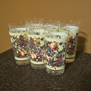 Avon Sweet Country Floral Patterned Glass Tumblers 6 Set